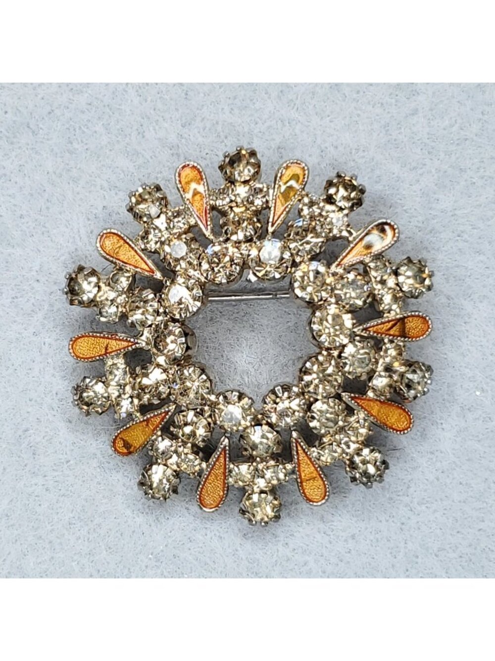 Vintage Rhinestone Brooch Enamel Champagne Sparkles Silver Tone 1.5"